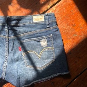Levi Jean Shorts Size 7 size 28